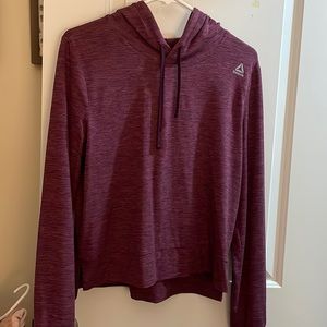 Reebok size M pullover